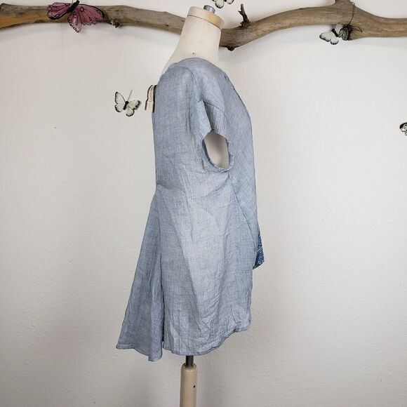 Aratta silent journey asymmetrical mixed media top - Picture 3 of 8